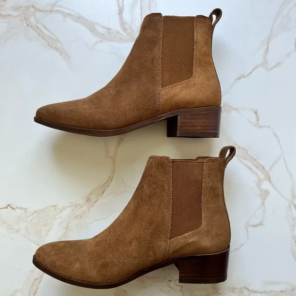 Steve Madden Suede Chelsea Booties