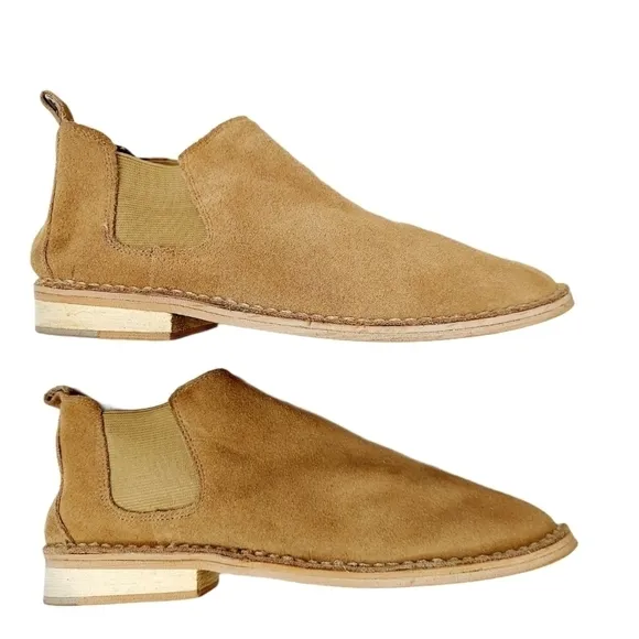 Steve Madden Sz 8 Dylan Tan Suede Ankle Boot EUC
