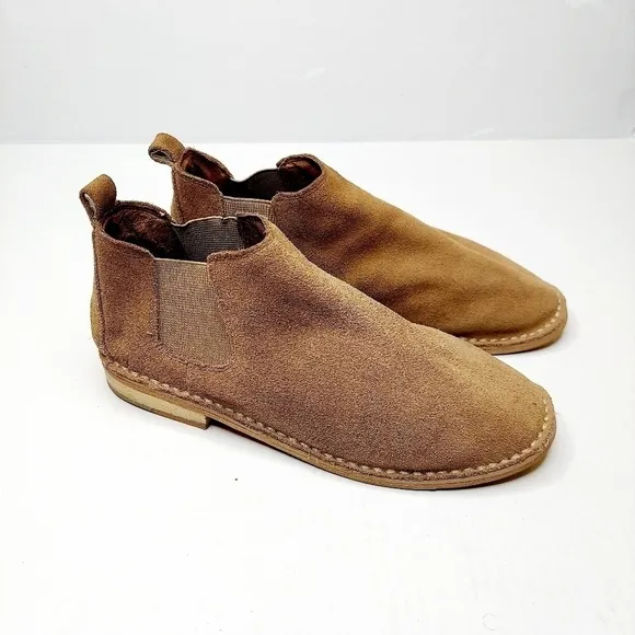 Steve Madden Sz 8 Dylan Tan Suede Ankle Boot EUC