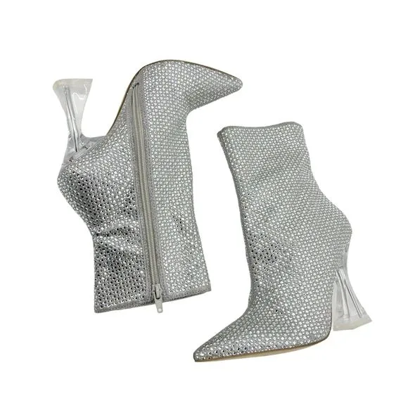 STEVE MADDEN Vivy Pointed Toe Flared Heel Ankle Booties in Rhinestone Size 6.5M