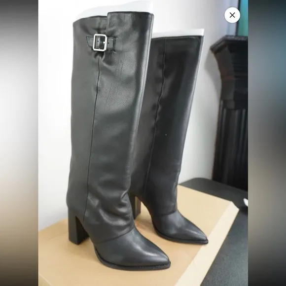 Steve Madden Women’s Bailey Block Heel Black Leather 8M Boot - Never Worn