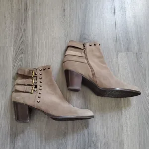 Stuart Weitzman Heeled Ankle Boots Studded Buckles Size 11 Brown Suede Leather