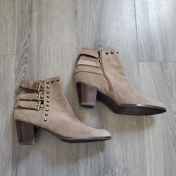 Stuart Weitzman Heeled Ankle Boots Studded Buckles Size 11 Brown Suede Leather