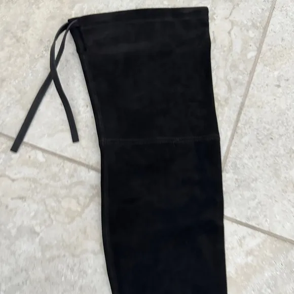 Stuart Weitzman New with tags Black Suede over the Knee Boots