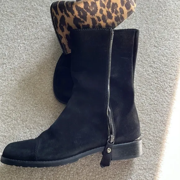 STUART WEITZMAN Suede casual boots size 6.5 like new