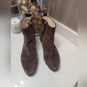 Stuart Weitzman Riley Suede Booties Brown 7.5 M