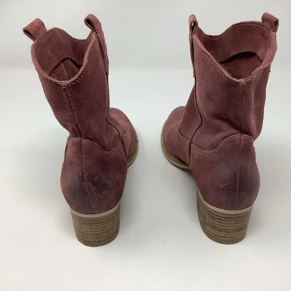 Sundance Dark Pink Leann Suede Boots