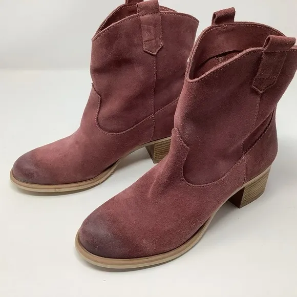 Sundance Dark Pink Leann Suede Boots
