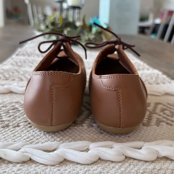 Sz 32 / US 1 girls Adelisa &amp; Co. Sol shoes NWOT Brown Leather Kids Shoes