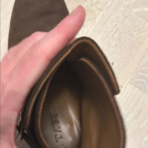 Taft Brown Chelsea Boots with Elastic Panels