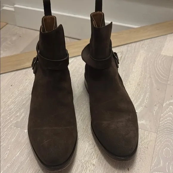 Taft Brown Chelsea Boots with Elastic Panels