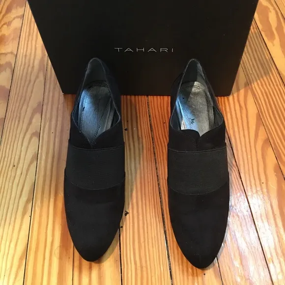 TAHARI Ta-Sara Suede Ankle Boots - Size 10