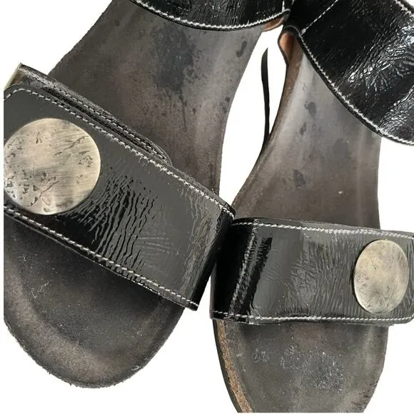 TAOS Black Leather Wedge Sandals Shiny Two Adjustable Straps Size 40 EU US 9-9.5
