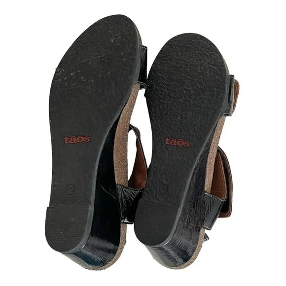 TAOS Black Leather Wedge Sandals Shiny Two Adjustable Straps Size 40 EU US 9-9.5