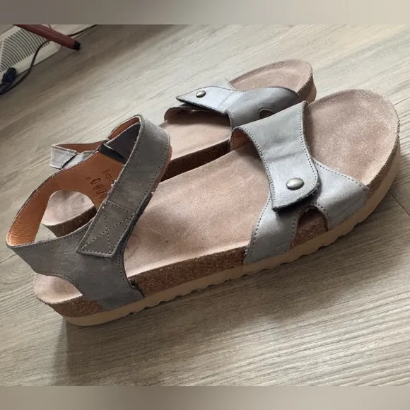 Taos Footwear Luvie Sandal Shoes Gray Size 41 10 Cork Suede Leather Adventure