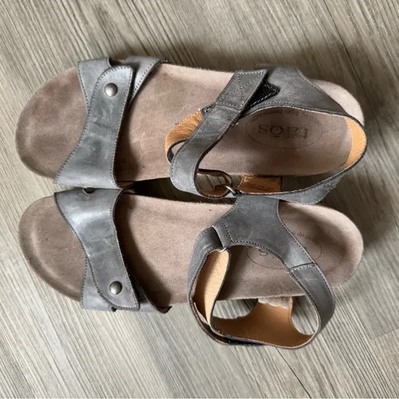 Taos Footwear Luvie Sandal Shoes Gray Size 41 10 Cork Suede Leather Adventure