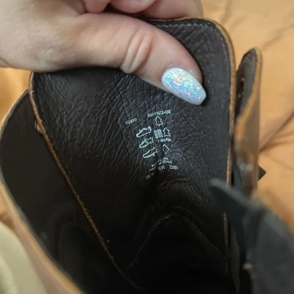 Taos Gusto Boots