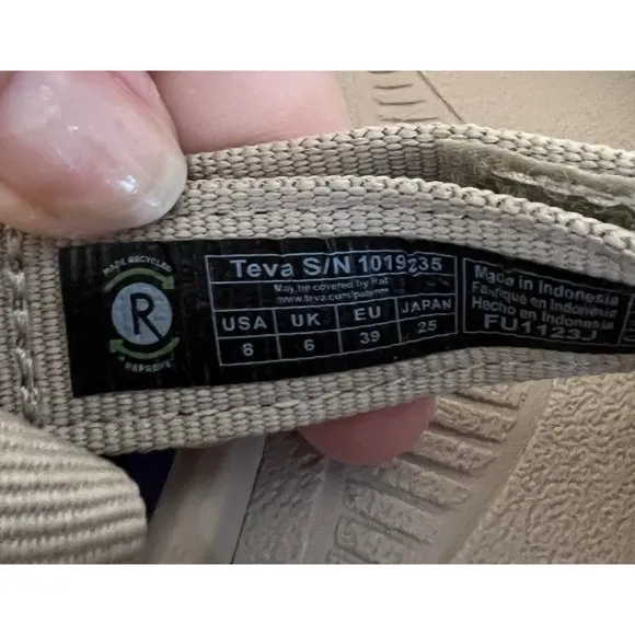 Teva Hurricane Xlt2 Sandals Womens SZ 8 Sesame Tan Hiking Active Sport