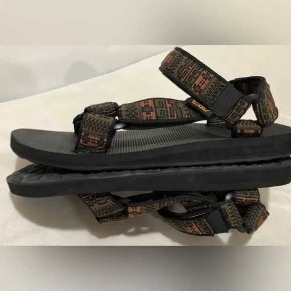 Teva Original Universal Poml Pottery Olive Sandals