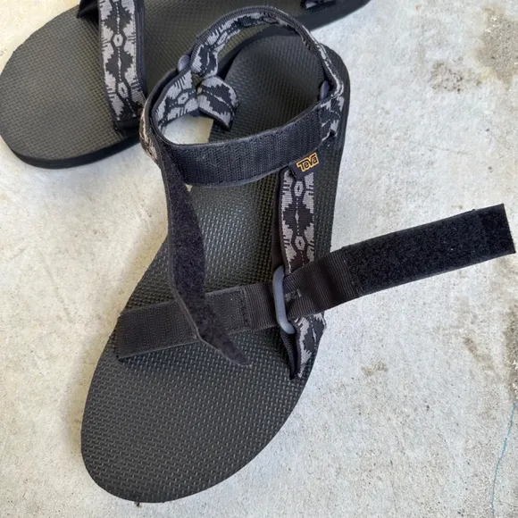 Teva Sandals Men Size 12 Original Universal Water Resistant Hiking Camping