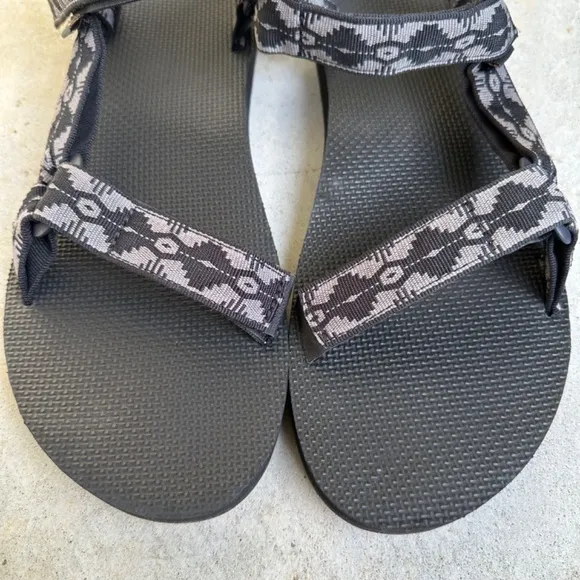 Teva Sandals Men Size 12 Original Universal Water Resistant Hiking Camping