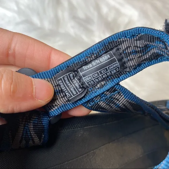 TEVA Torin Sport Water Safe Hiking Sandals in Blue Print Size 10M