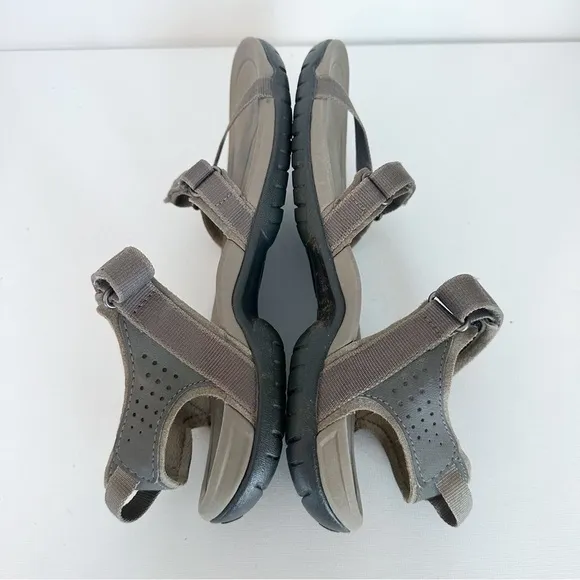 Teva Verra Sandals in Bungee Cord - Size 7