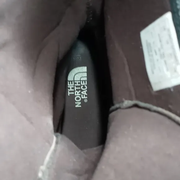The North Face Women's Brown Waterproof/Insulated Suede Boots - 8.5
