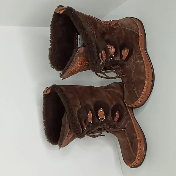 The North Face Women's Brown Waterproof/Insulated Suede Boots - 8.5