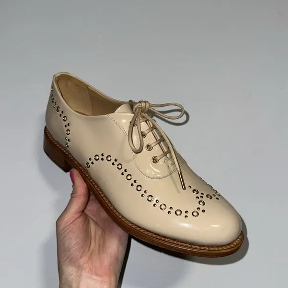 The Office of Angela Scott Wingtip LaceUp Oxford Beige Patent Leather Women Shoe