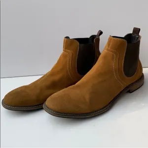 The Rail Suede Boots, size 46