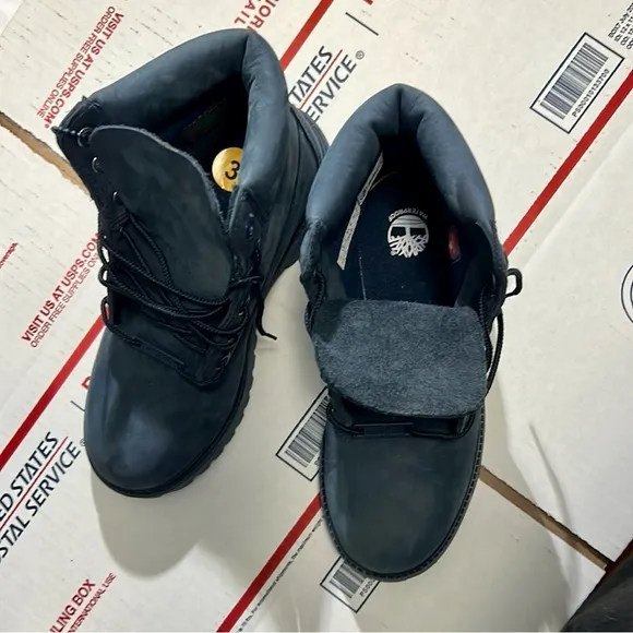 Timberland Dark Blue Suede Boots