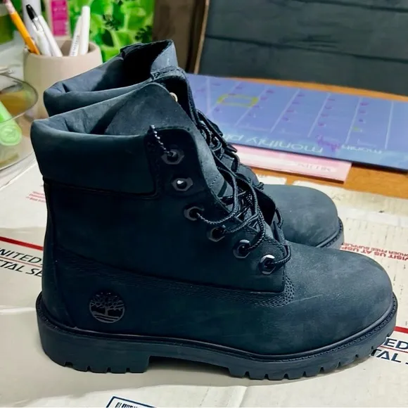 Timberland Dark Blue Suede Boots