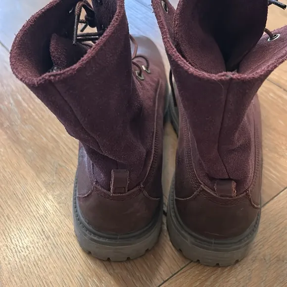 Timberland Leather and Suede Anti Fatigue Boots