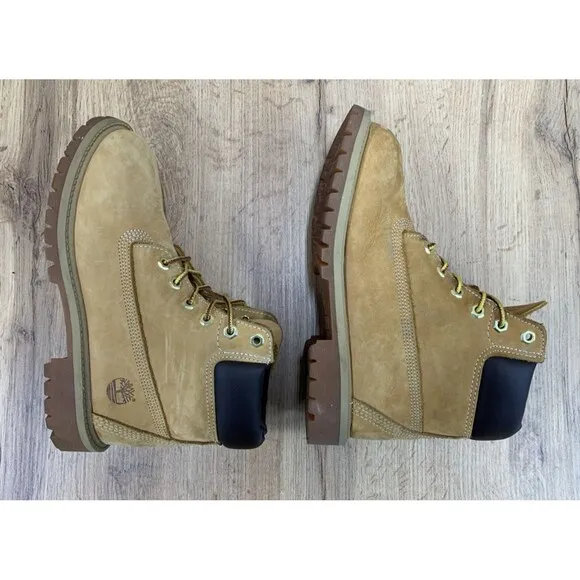 Timberland Wheat Nubuck Insulated Waterproof Boots 12709 Youth Kids Size 3
