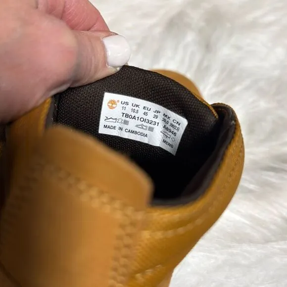 Timberland Men’s Tan Leather/Fabric Davis Square Chukka Sneaker Boots 11
