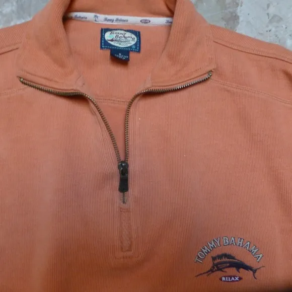 TOMMY  BAHAMA ARUBA PULLOVER HTF COLOR