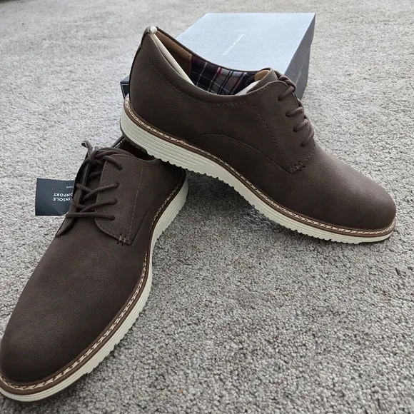 Tommy Hilfiger Mens Hiday Oxford Shoes Size 10 New in Box