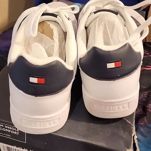 Tommy Hilfiger Men's White and Black Sneakers Tecola 👟 size 11.5 perfect condit