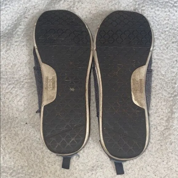 Toms gray chevron canvas sneakers | Sz 9