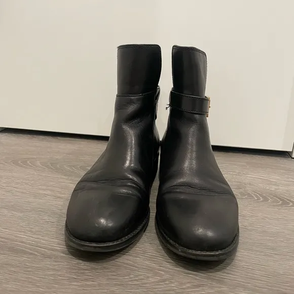 Tory Burch Ankle Leather Boots “Brooke”