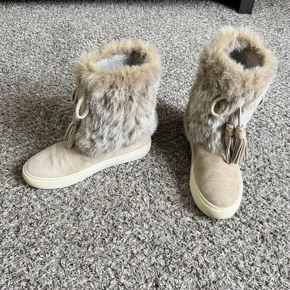 Tory Burch Boots Angelica Suede Rabbit Fur Size 6 Beige Tassel Pull On