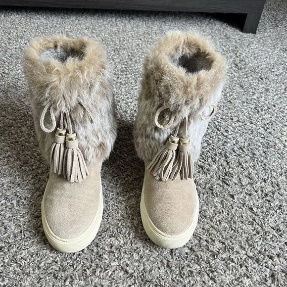 Tory Burch Boots Angelica Suede Rabbit Fur Size 6 Beige Tassel Pull On