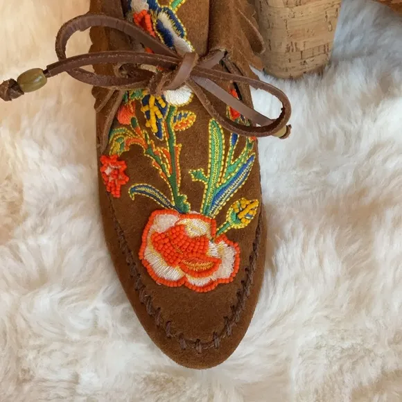 🆕Tory Burch Huntington Tasseled Embroidered Booties