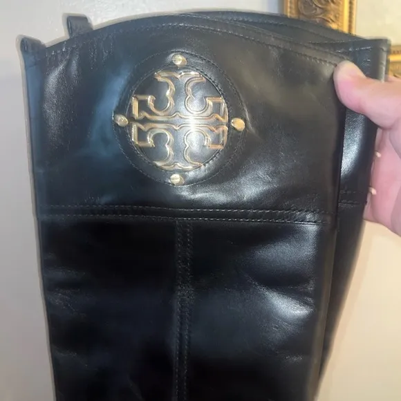 Tory Burch Kiernan Leather Knee High Black Riding Boots Gold Tory Logo Sz 8.5