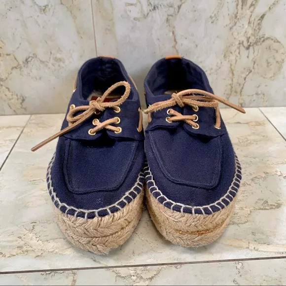 Tory Burch Platform Boat Shoes - Womens Size 6