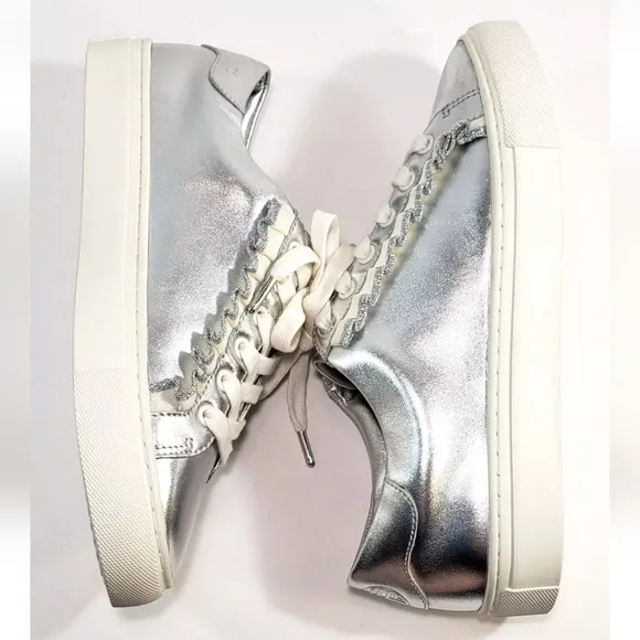 Tory Burch Tory Sport Sneakers, Size 7, Metallic Silver Ruffle *NEW!*