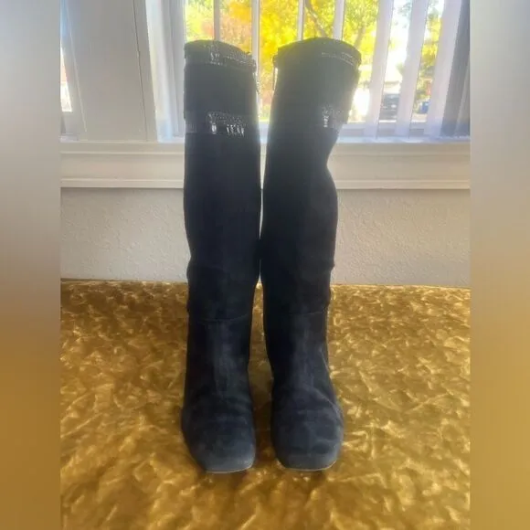 Tory Burch Boots Black Suede Logo sz US 6.5 *Great Condition* *Pre-Owned*
