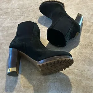 TORY BURCH Heeled Black Suede Boots