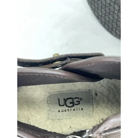 Ugg Australia Emalie Ankle Boots Women's Brown Suede Wedge. Size: 6